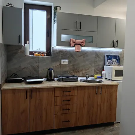 Eden Lux 3 Apartment