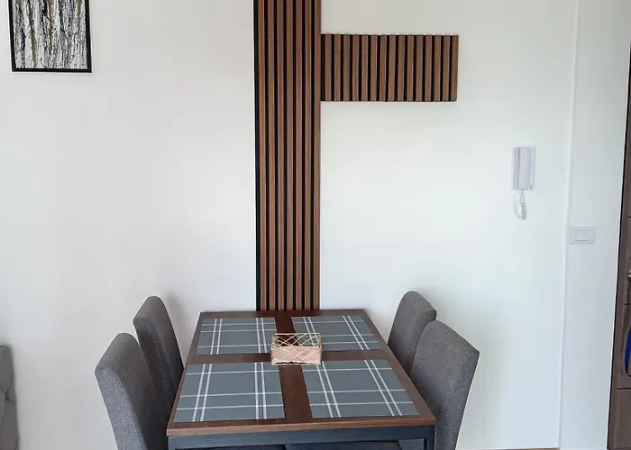 Eden Lux 3 兹拉蒂博尔