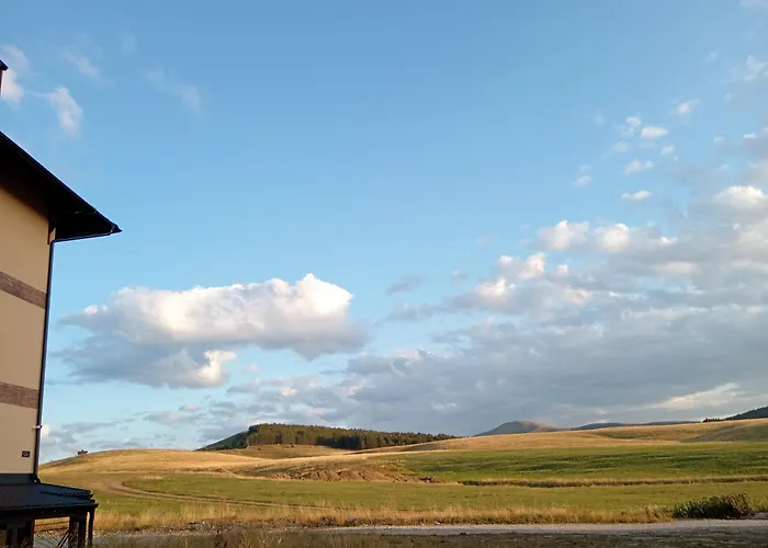 Apartment Eden Lux 3